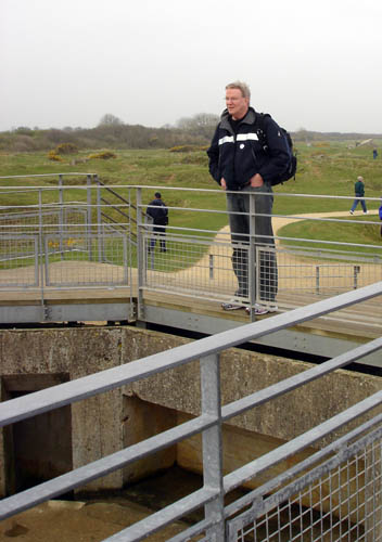 Dke_Stan_overlooking_bunker